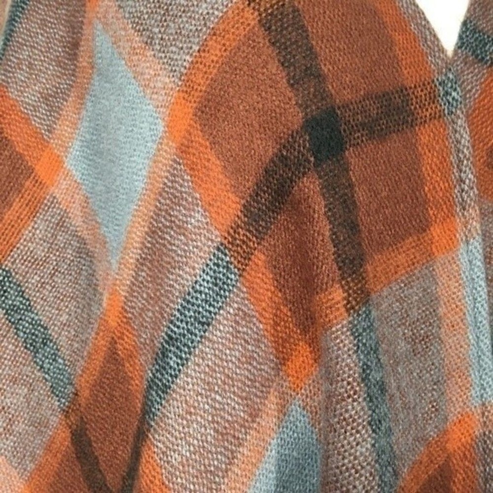 NEW Soft Surrounds Checkmate Poncho Blue Rust Plaid Fringed Wrap One Size - Picture 7 of 11